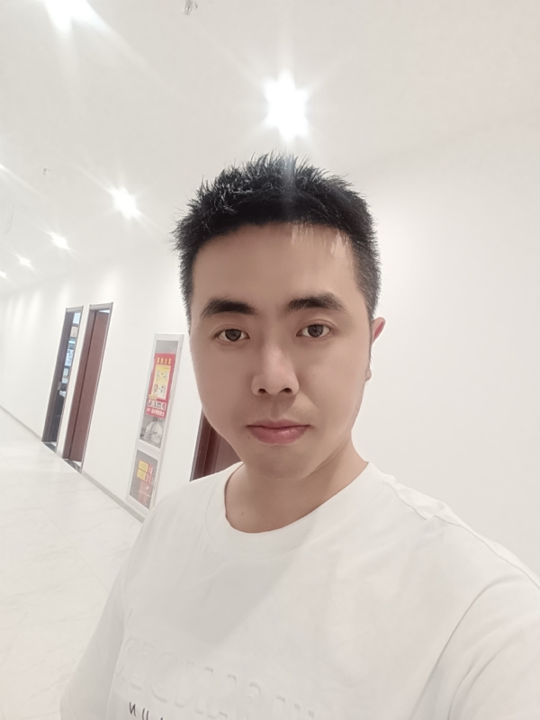 愿得一人心白首不相离的第一张照片--宜昌相亲服务中心