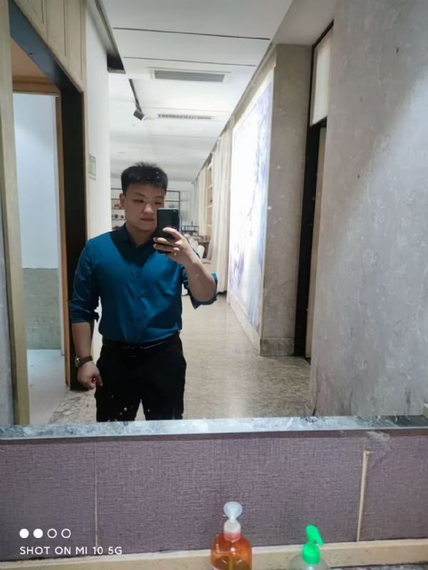 JCY的第二张照片--宜昌相亲服务中心