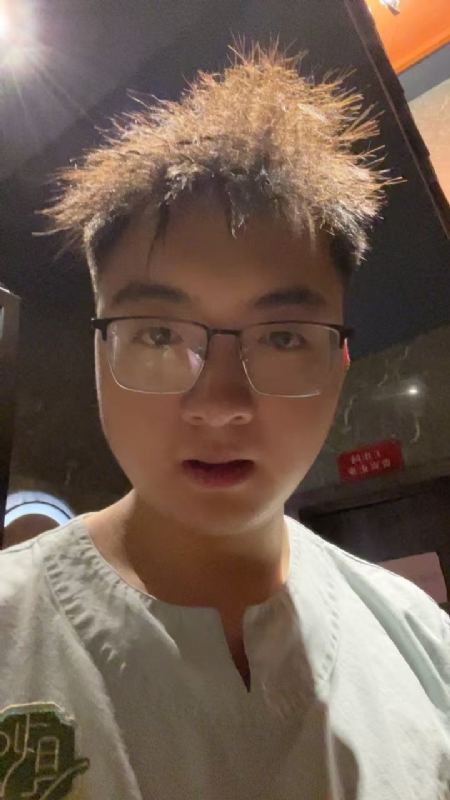 成熟稳重的男士的第一张照片--宜昌相亲服务中心