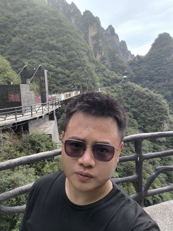 大海的第一张照片--宜昌相亲服务中心