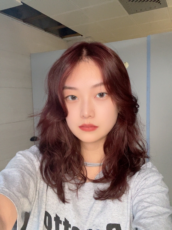 Holy的第二张照片--宜昌相亲服务中心