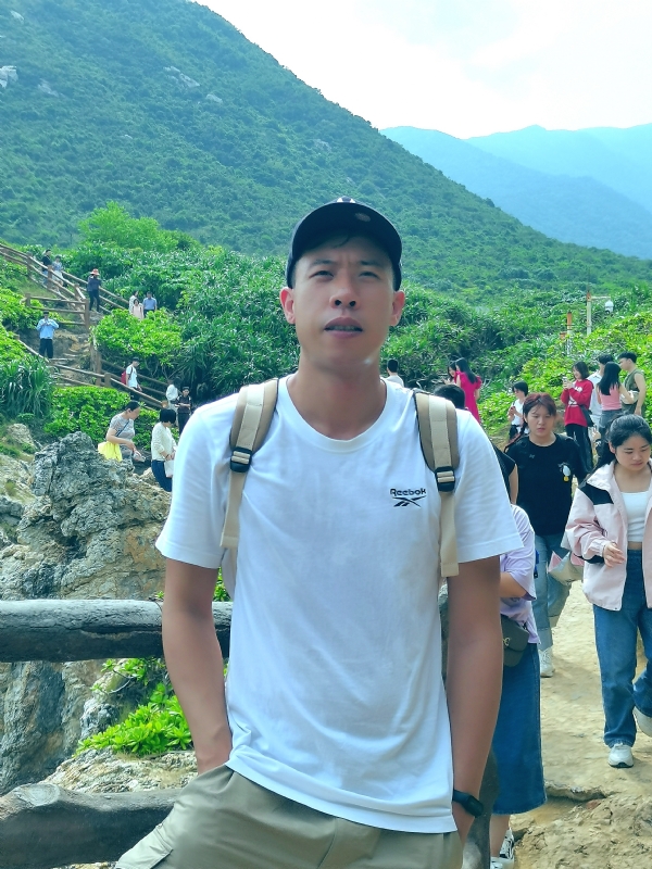 吴生的第一张照片--宜昌相亲服务中心