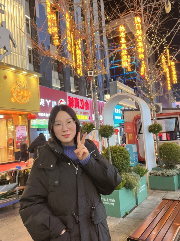 灵芽的第一张照片--宜昌相亲服务中心