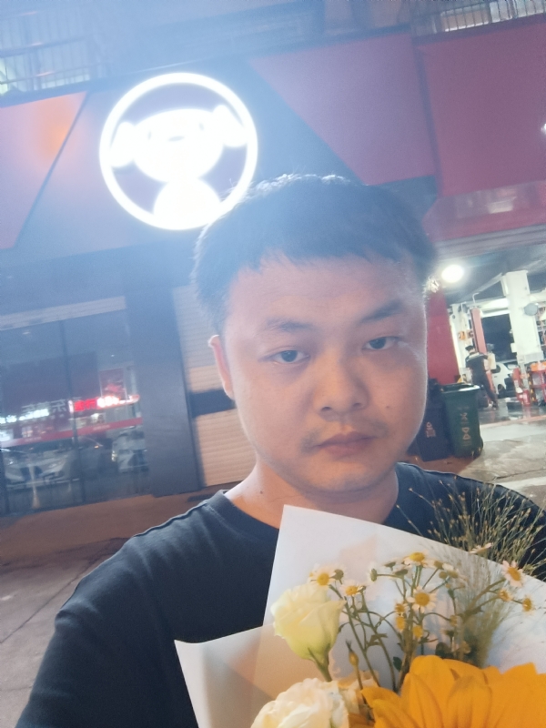 小陈的第一张照片--宜昌相亲服务中心