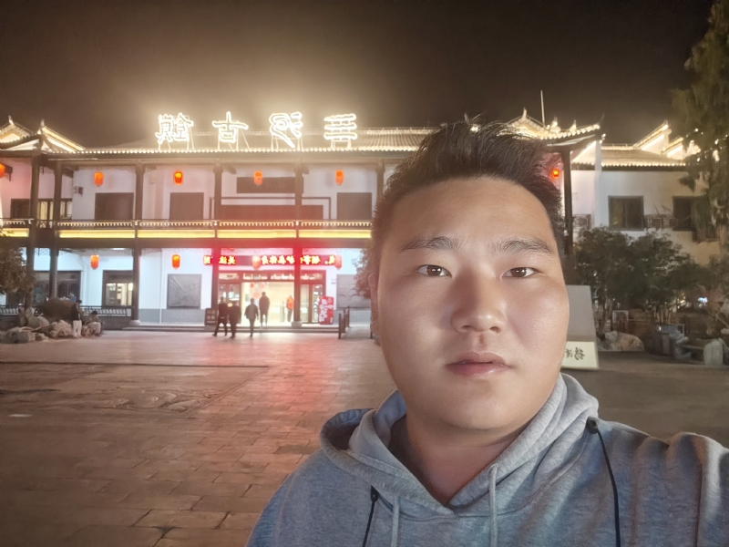 小鹿艾克的第一张照片--宜昌相亲服务中心