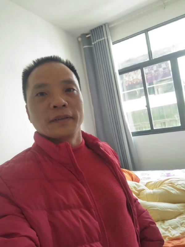真诚征婚的第一张照片--宜昌相亲服务中心