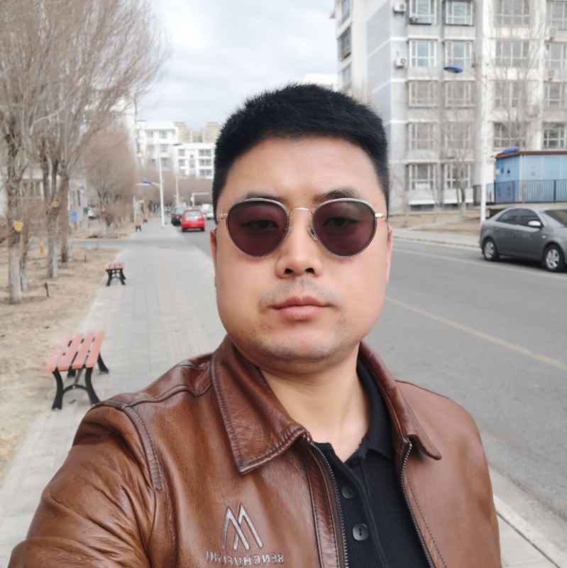 月下听风的第一张照片--宜昌相亲服务中心