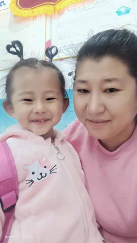 离异带俩娃的第一张照片--宜昌相亲服务中心