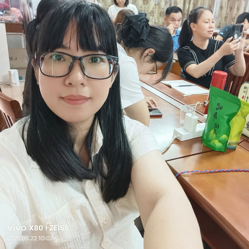 雯城慧敏的第一张照片--宜昌相亲服务中心