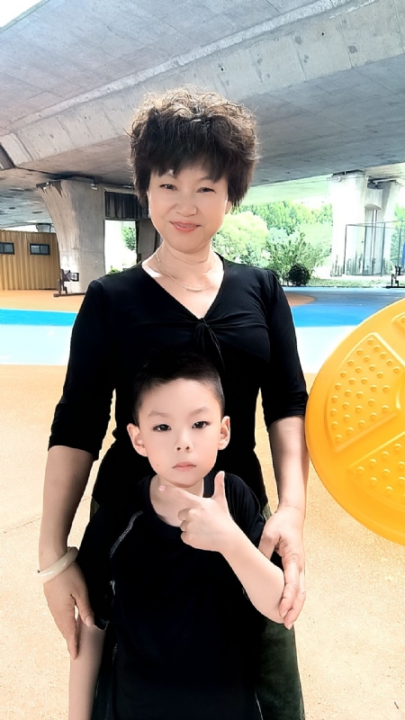 火凤凰的第一张照片--宜昌相亲服务中心