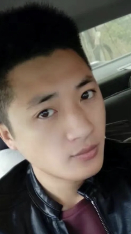 小汤米的第二张照片--宜昌相亲服务中心