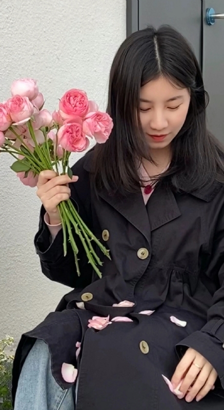 盐盐很甜的第二张照片--宜昌相亲服务中心