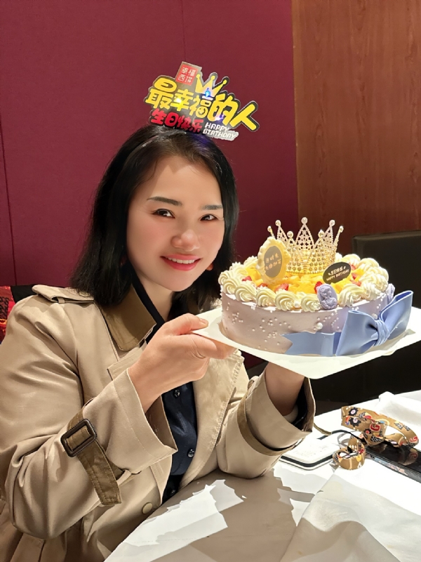 Apple的第一张照片--宜昌相亲服务中心