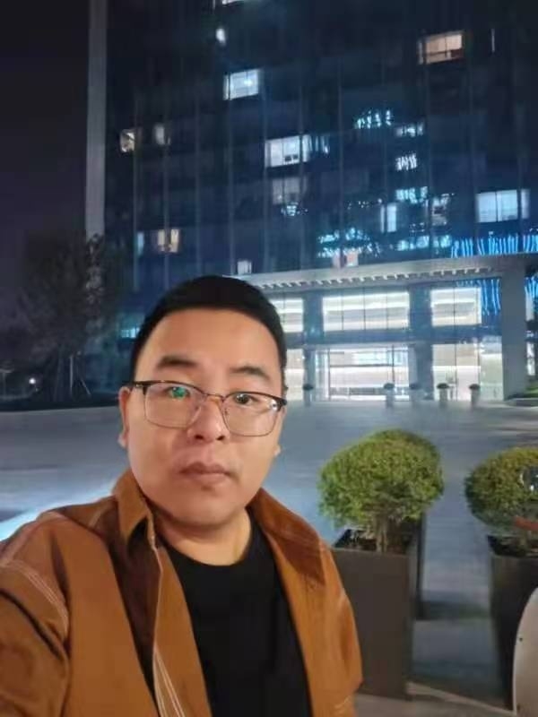 少康的第一张照片--宜昌相亲服务中心