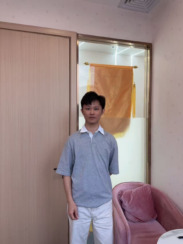 小叶子的第一张照片--宜昌相亲服务中心