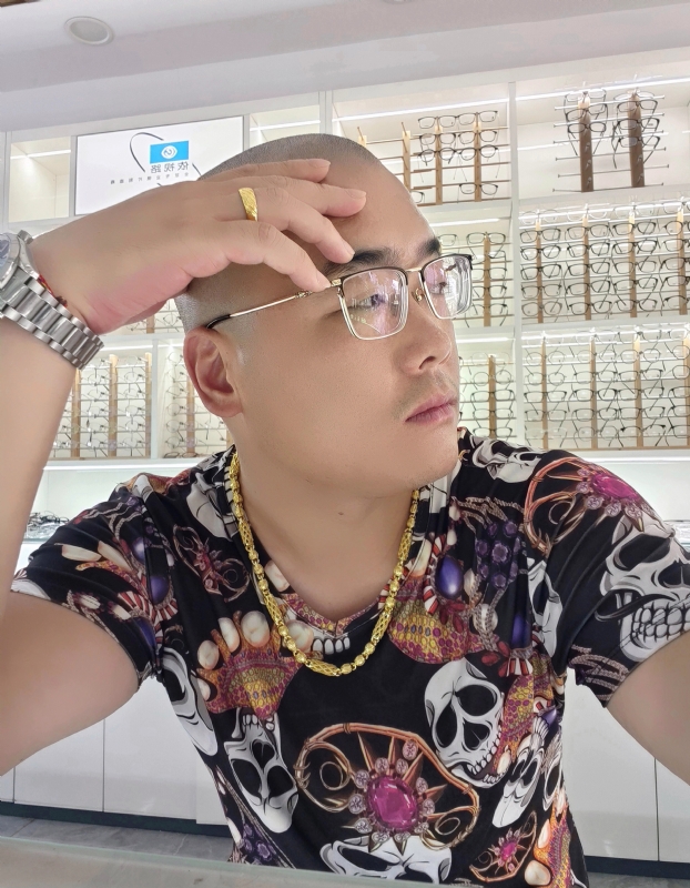 一生诺言的第一张照片--宜昌相亲服务中心