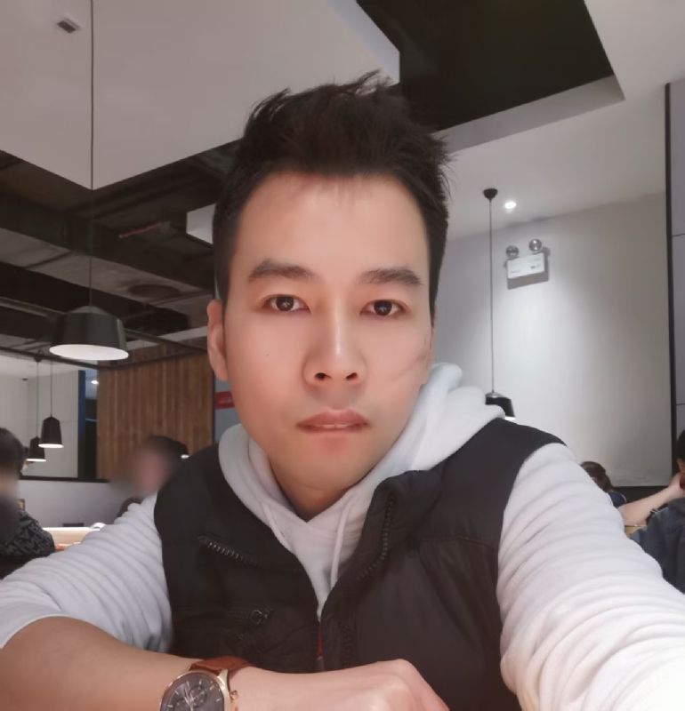 思明的第一张照片--宜昌相亲服务中心