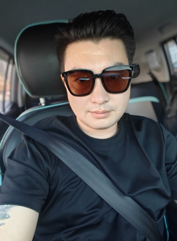 凡哥的第一张照片--宜昌相亲服务中心