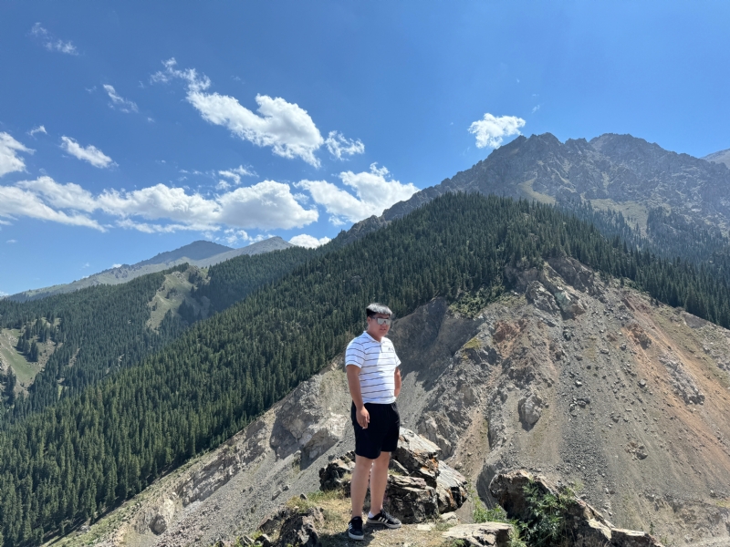 从众的第一张照片--宜昌相亲服务中心