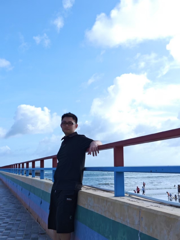 威wei的第二张照片--宜昌相亲服务中心