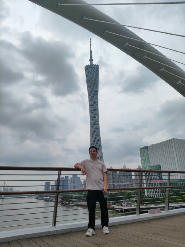 幻胧的第一张照片--宜昌相亲服务中心