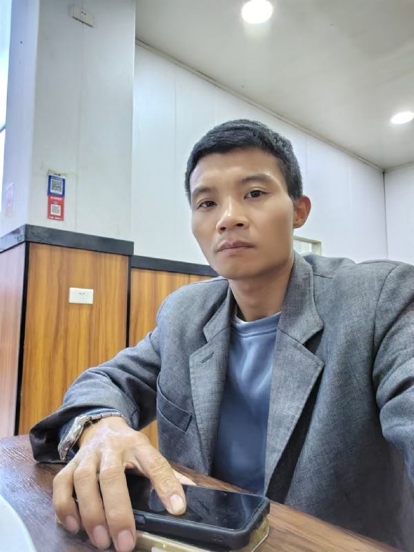 运满乾坤的第一张照片--宜昌相亲服务中心