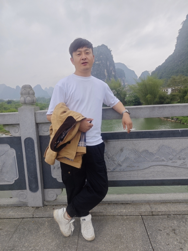 天选之人的第三张照片--宜昌相亲服务中心