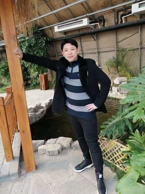 语堂的第一张照片--宜昌相亲服务中心