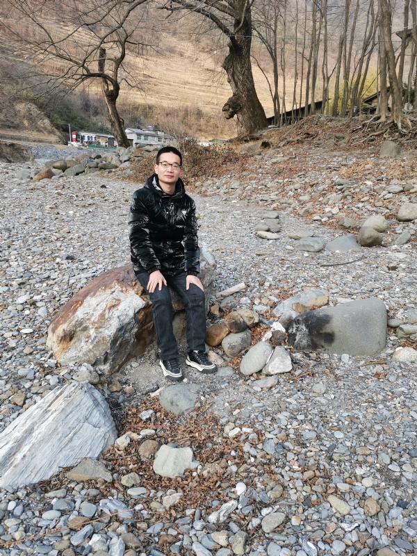 众里寻她的第一张照片--宜昌相亲服务中心