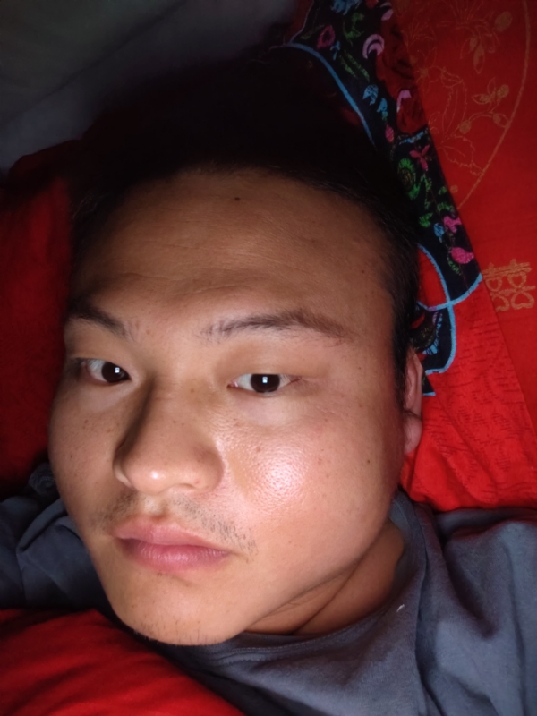 大黄的第一张照片--宜昌相亲服务中心