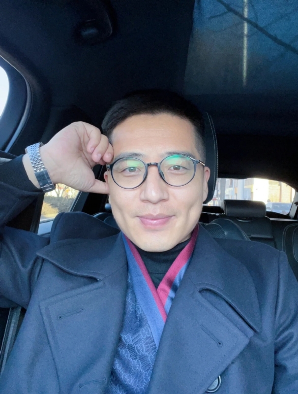 只为与你相遇的第二张照片--宜昌相亲服务中心