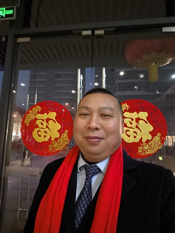 半百悟红尘的第一张照片--宜昌相亲服务中心