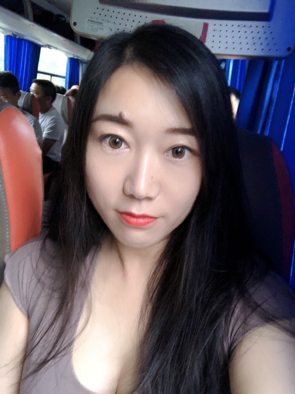 杨杨的第一张照片--宜昌相亲服务中心