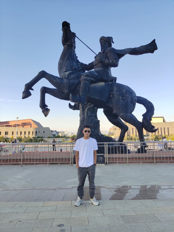 小白的第一张照片--宜昌相亲服务中心