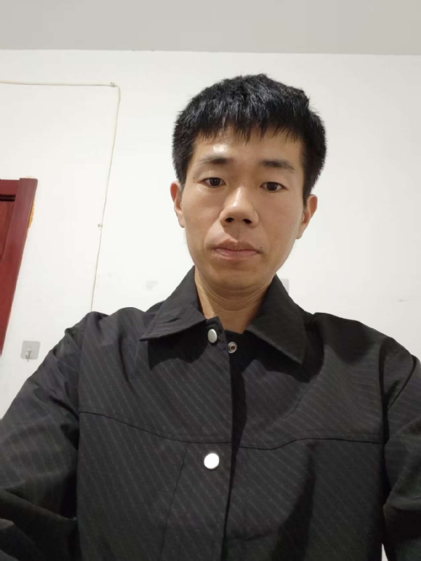 京东小哥的第一张照片--宜昌相亲服务中心