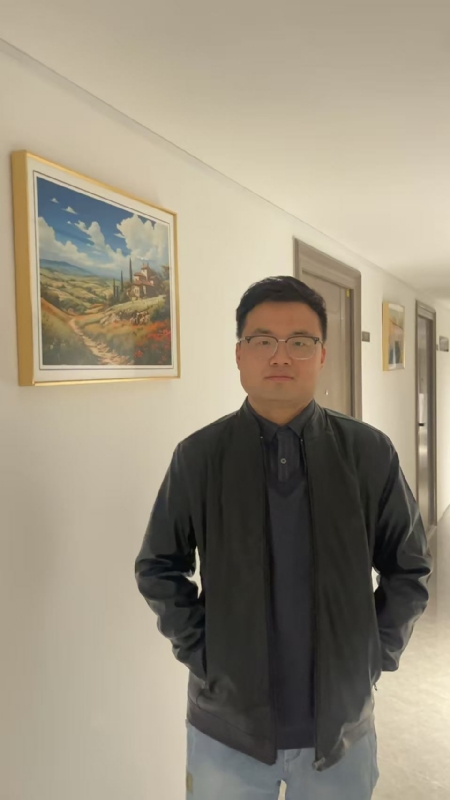 半瓶子的第三张照片--宜昌相亲服务中心