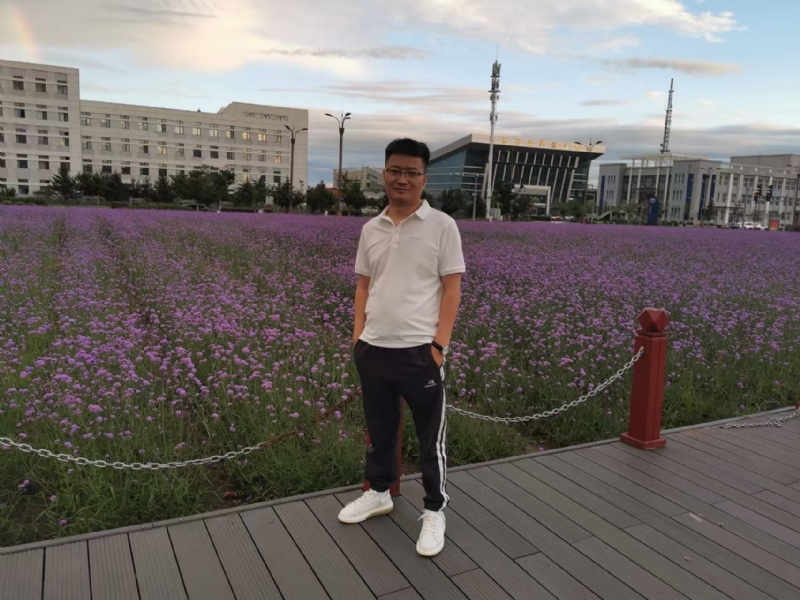 成成的第一张照片--宜昌相亲服务中心