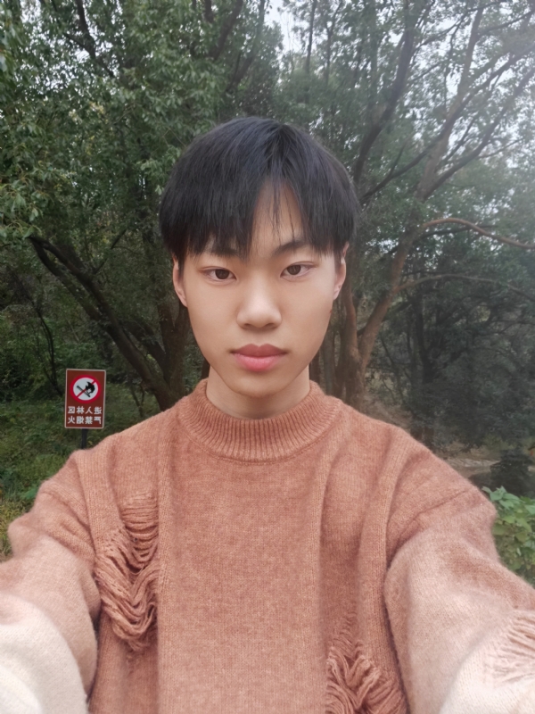 祤辰的第一张照片--宜昌相亲服务中心