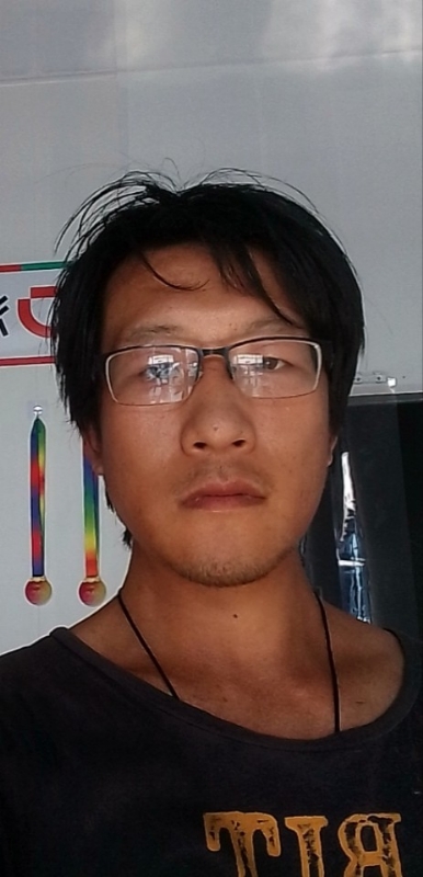 马尔克斯的第一张照片--宜昌相亲服务中心